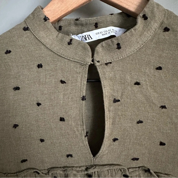 Zara A-line Shift Dress with Key hole front. Size XS - Picture 6 of 12